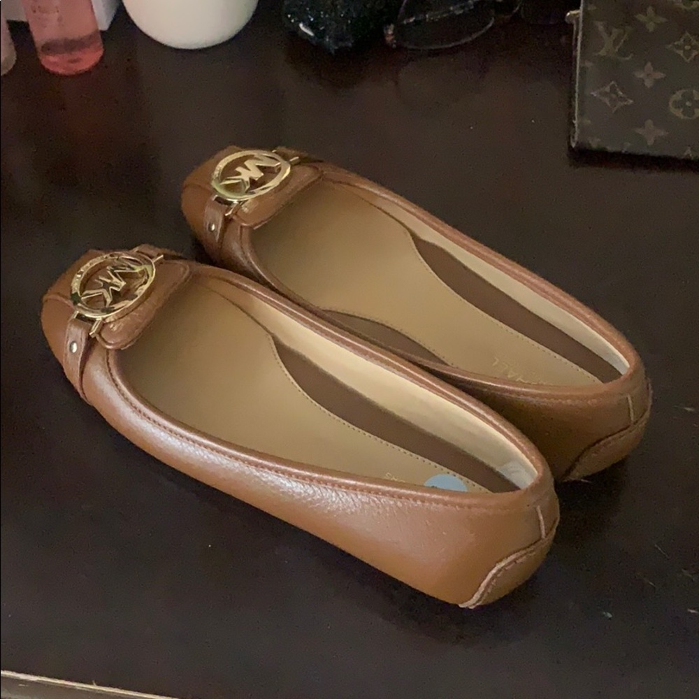 Michael Kors flats